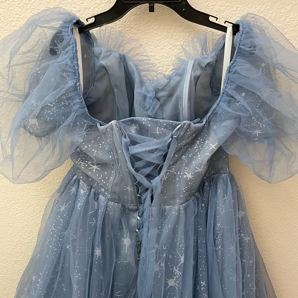 Cinderella Prom Gown - Picture 7 of 9
